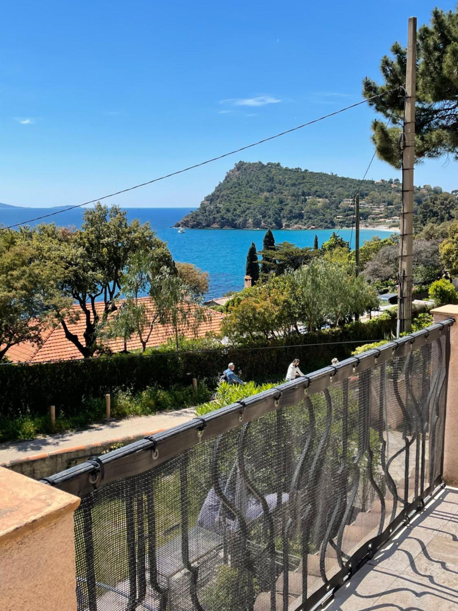 Résidence Le Golfe Bleu Le Le Rayol-Canadel-sur-Mer Exterior foto