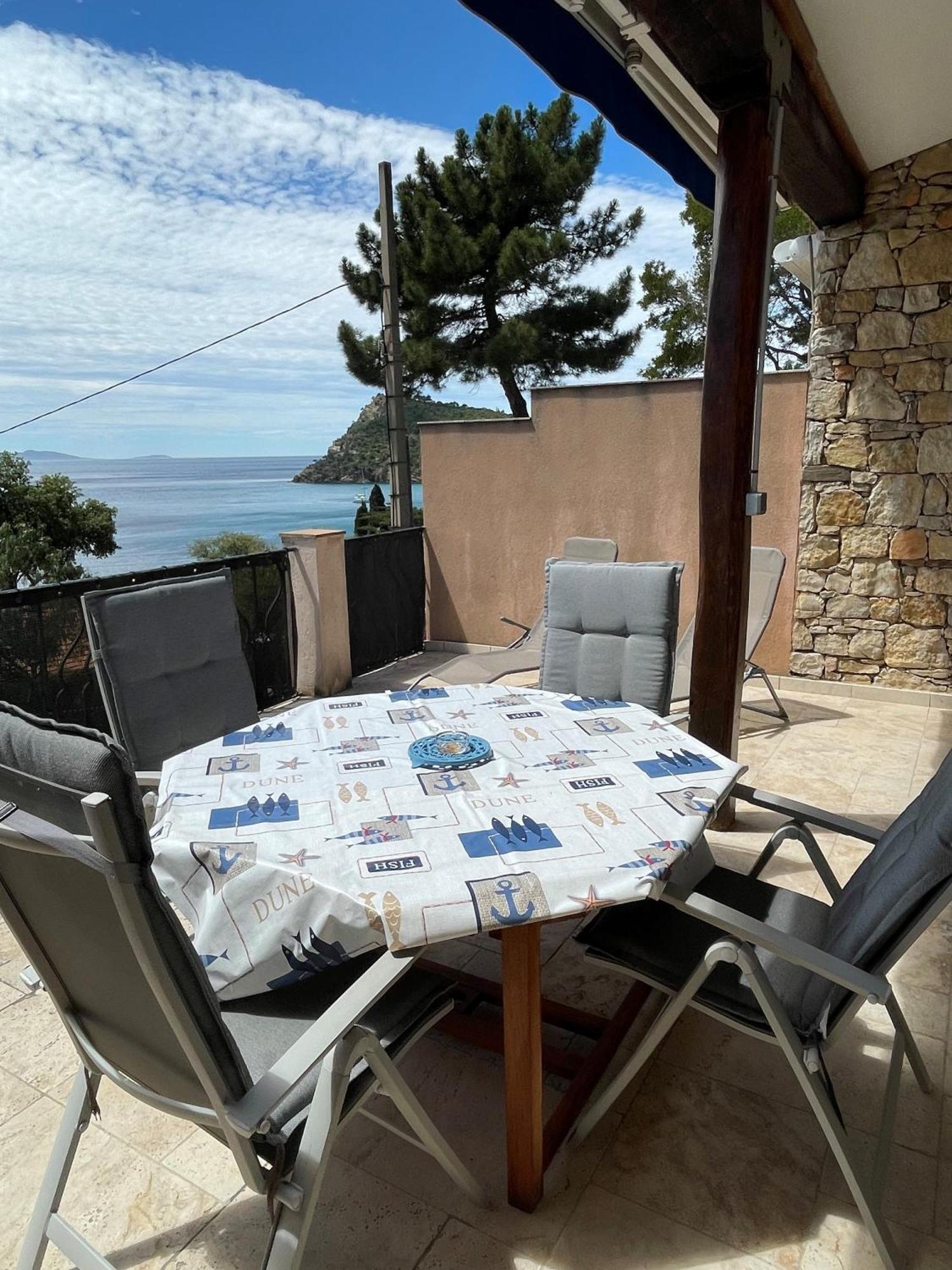 Résidence Le Golfe Bleu Le Le Rayol-Canadel-sur-Mer Exterior foto