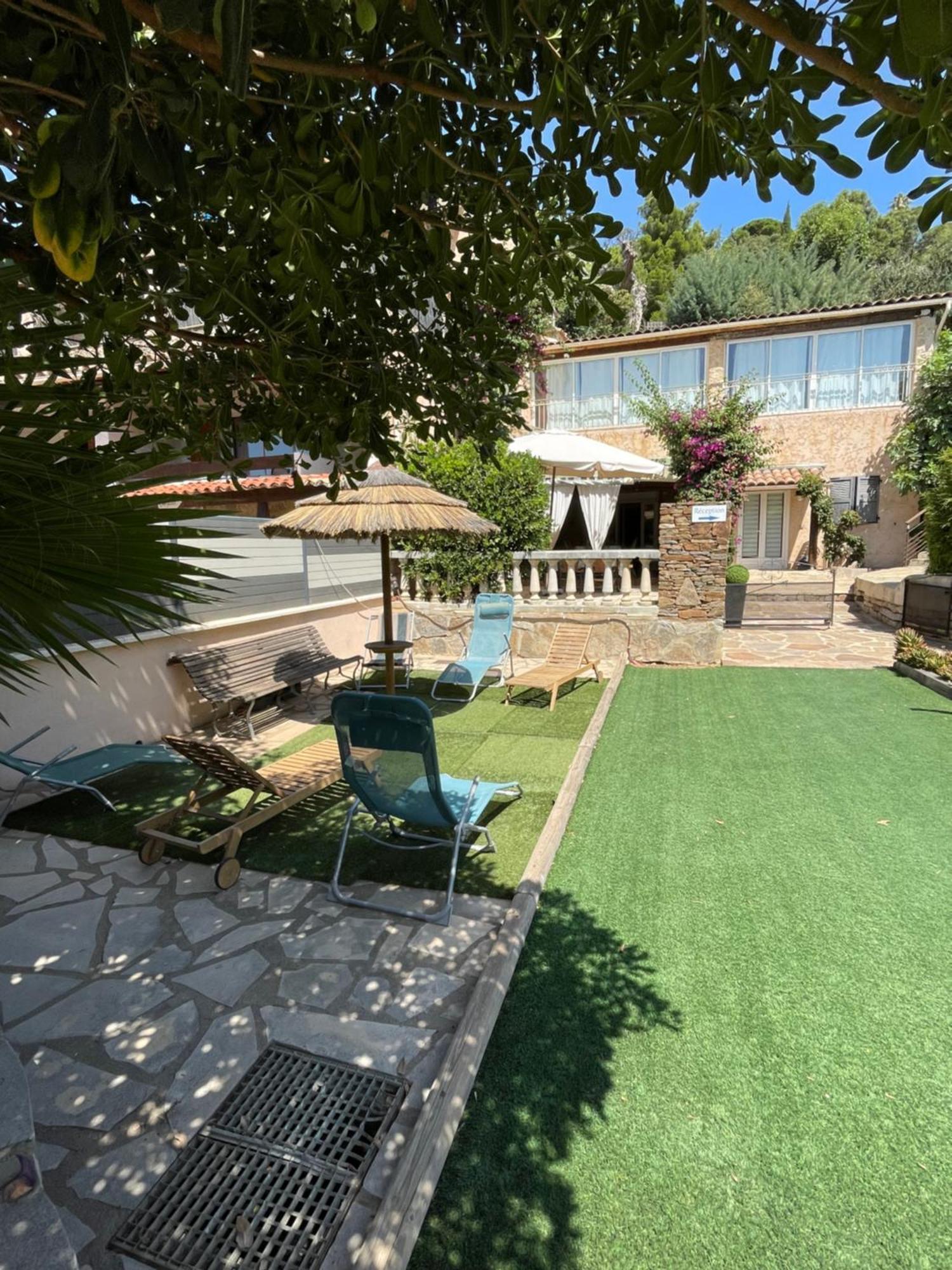 Résidence Le Golfe Bleu Le Le Rayol-Canadel-sur-Mer Exterior foto